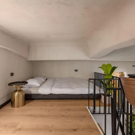 Amazing Designer Loft - By Innorental Апартаменти *