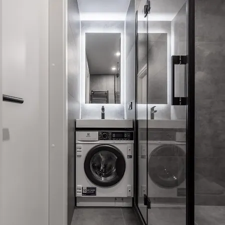 Amazing Designer Loft - By Innorental